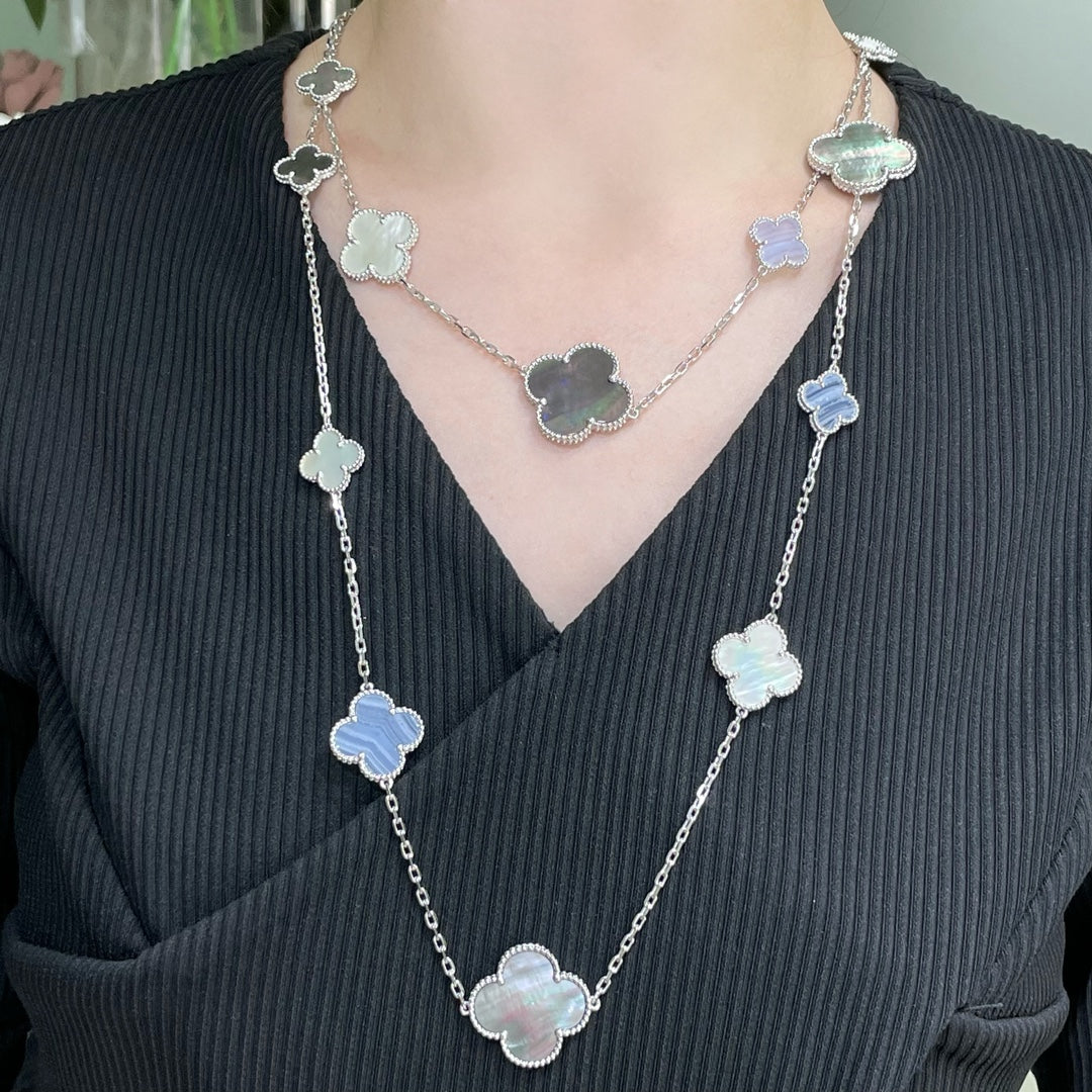 [Lumina]CLOVER 16 MOTIF CHALCEDONY MOP SILVER NECKLACE