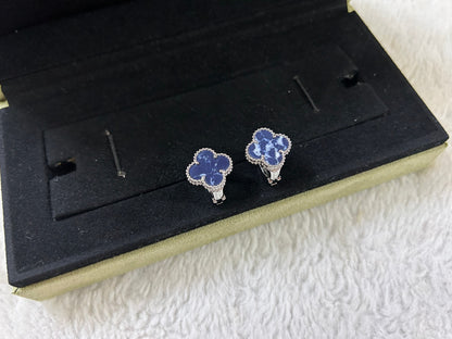 [Lumina]CLOVER PIETERSITE MEDIUM STUD EARRINGS