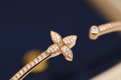 [Lumina]IDYLLE PINK GOLD OPEN BRACELET DIAMOND PAVED