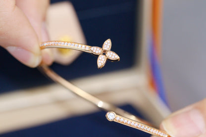 [Lumina]IDYLLE PINK GOLD OPEN BRACELET DIAMOND PAVED