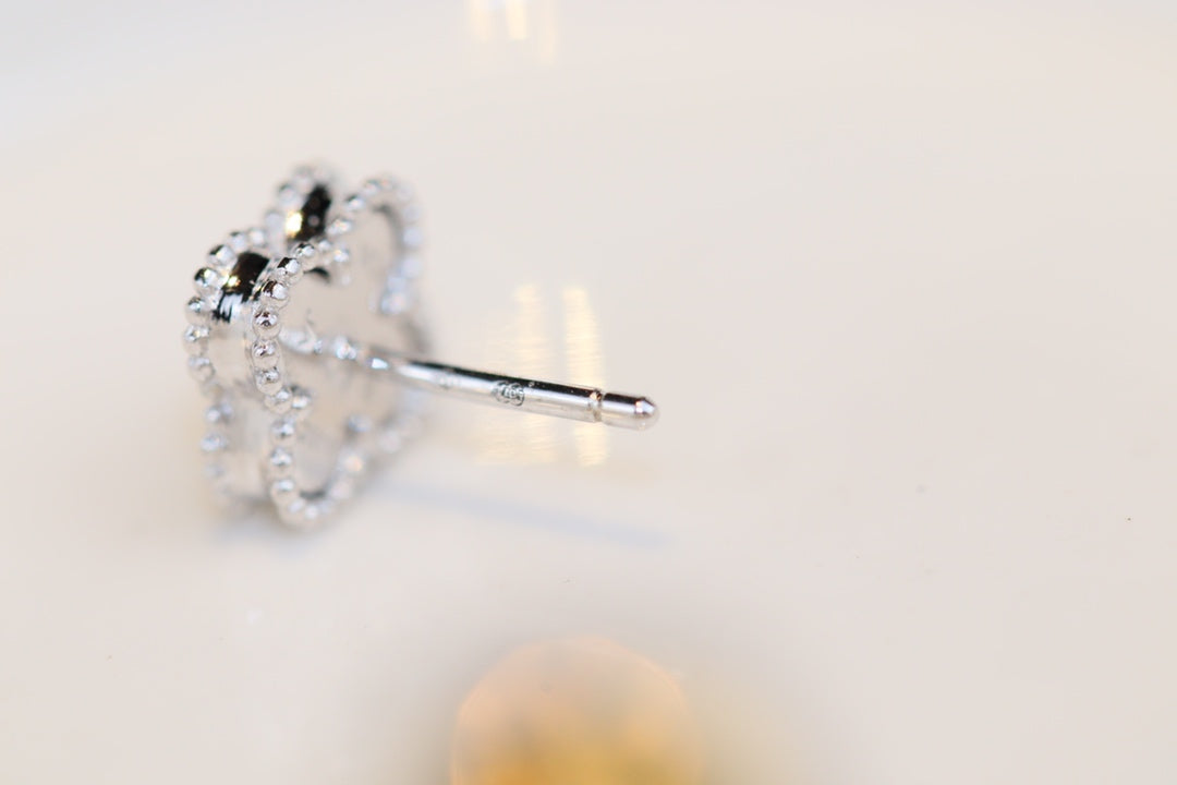 [Lumina]CLOVER MINI TURQUOISE SILVER STUD EARRINGS