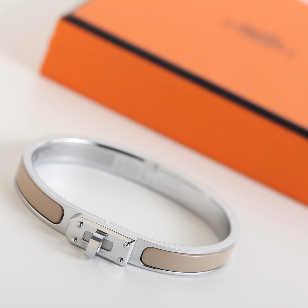 [Lumina]HM KELLY GREY BRACELET
