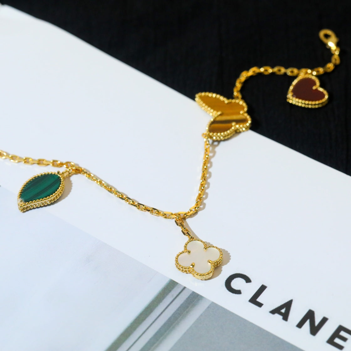 [Lumina]LUCKY SPRING 5 MOTIF GOLD BRACELET