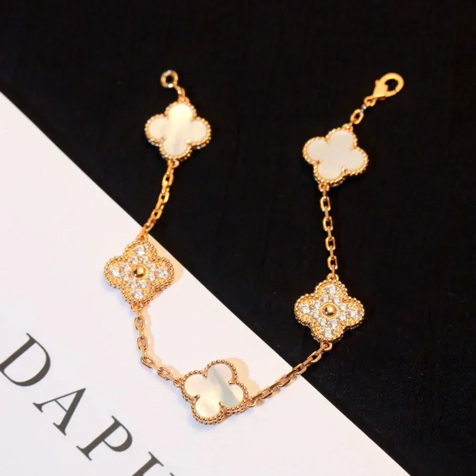 [Lumina]CLOVER WHITE PEARL MOP 5 MOTIF BRACELET COLLECTION