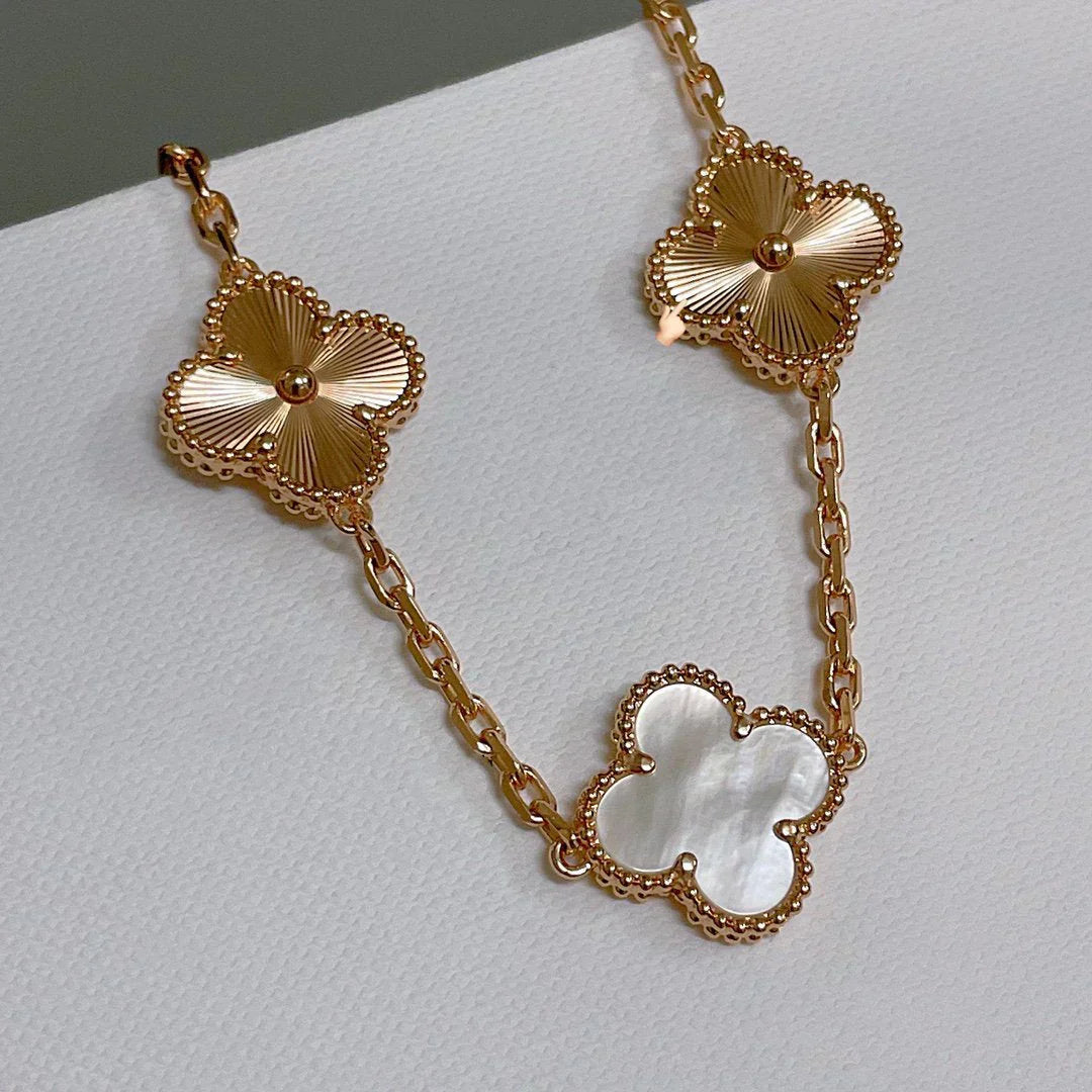 [Lumina]CLOVER WHITE PEARL MOP 5 MOTIF BRACELET COLLECTION