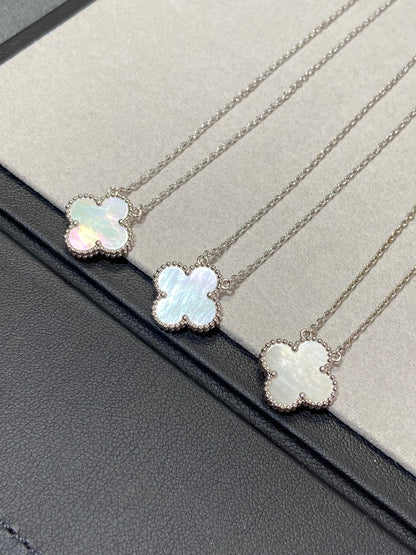 [Lumina]CLOVER MEDIUM SILVER WHITE MOP NECKLACE