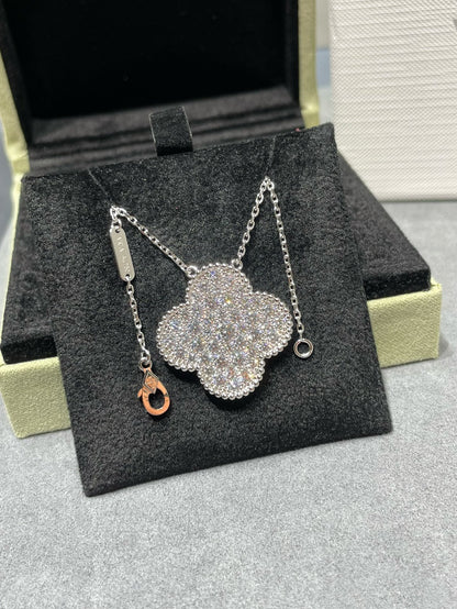 [Lumina]CLOVER 25MM LARGE PENDANT DIAMOND PAVED SILVER NECKLACE