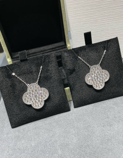 [Lumina]CLOVER 25MM LARGE PENDANT DIAMOND PAVED SILVER NECKLACE