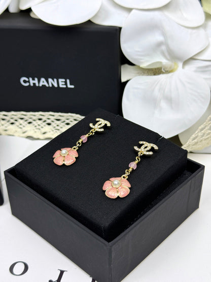 [Lumina]26C Pink Camellia Enamel Pendant with Double C Earrings