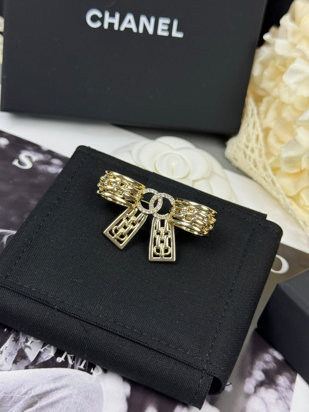 [Lumina]25K Hollow Bow Brooch