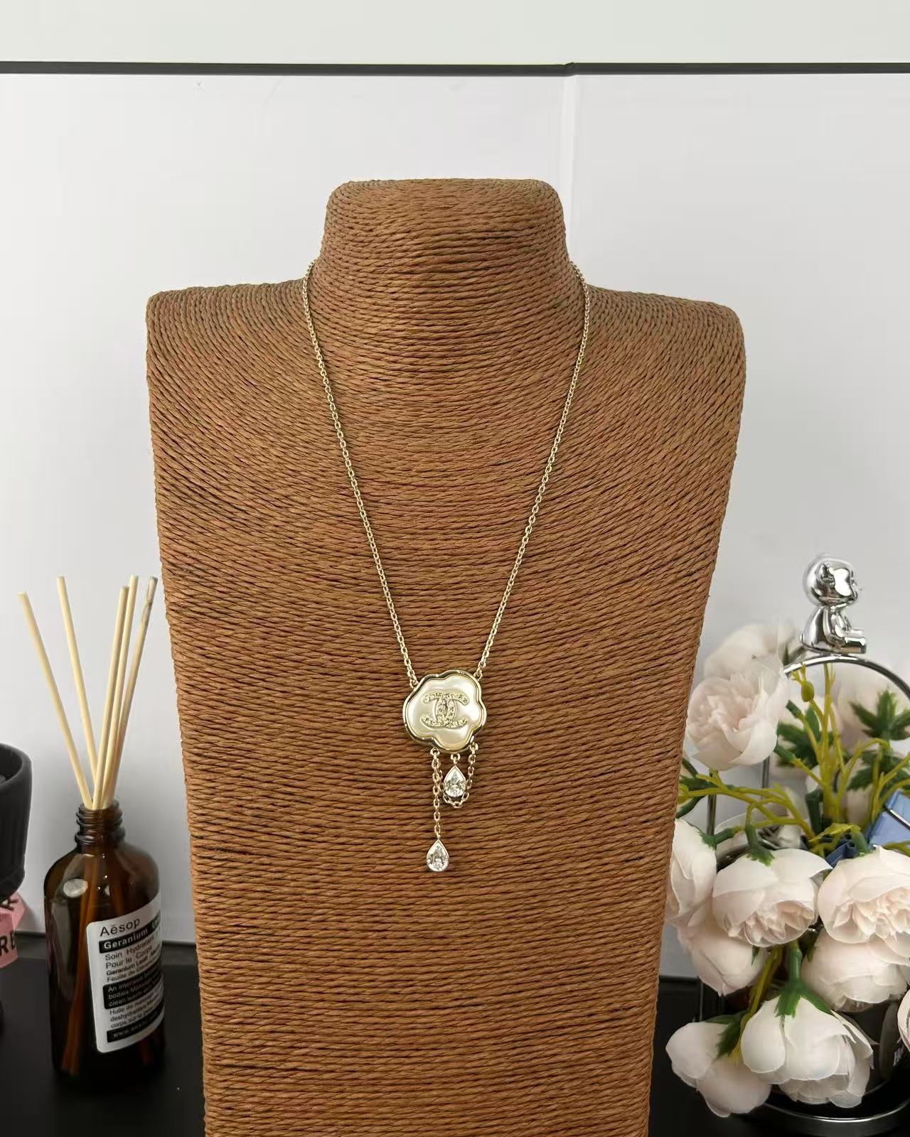 [Lumina]Cloud Pearl Mother-of-Pearl Diamond Chain Pendant Necklace