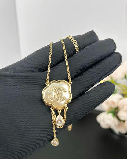 [Lumina]Cloud Pearl Mother-of-Pearl Diamond Chain Pendant Necklace