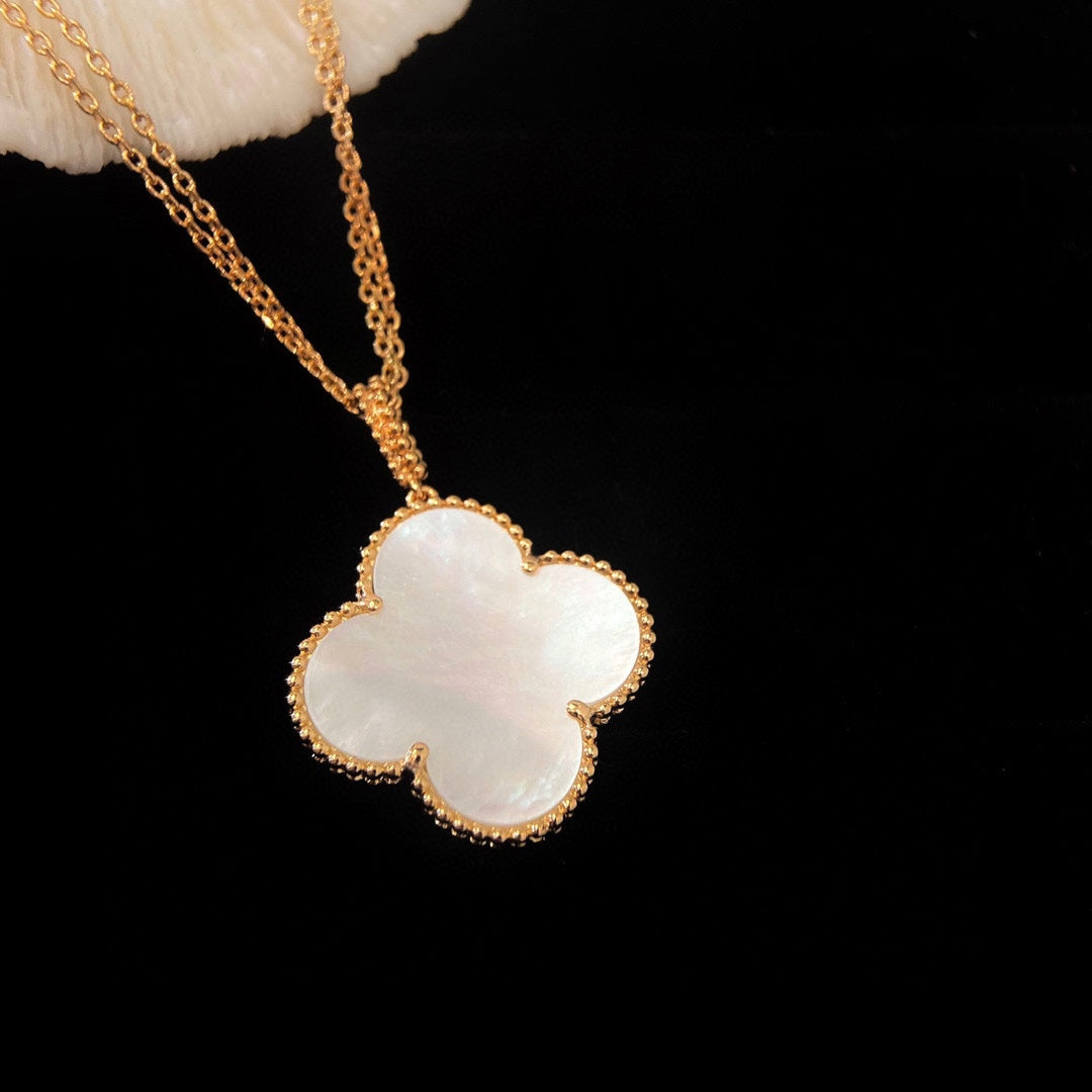 [Lumina]CLOVER 25MM MOP LARGE PENDANT NECKLACE