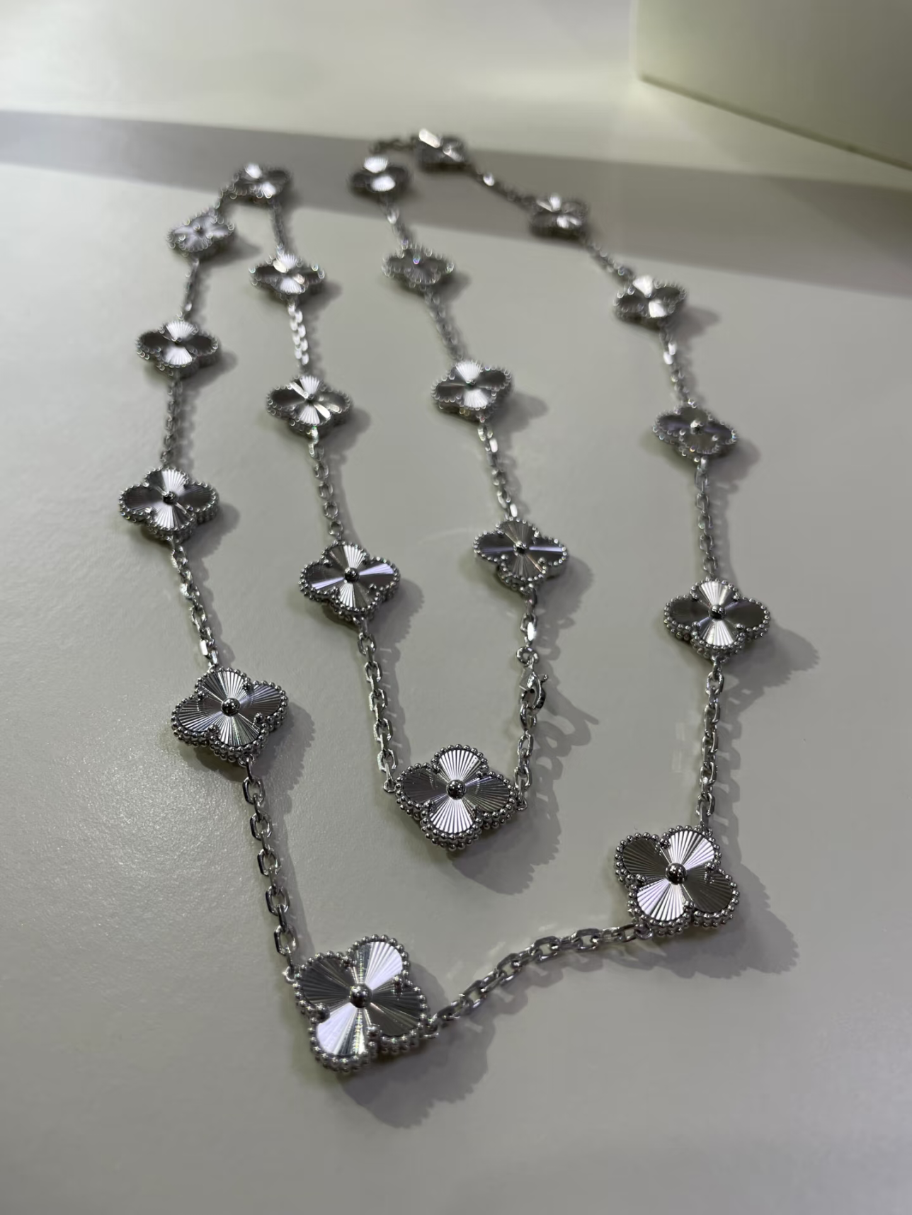 [Lumina]CLOVER 20 MOTIFS SILVER LASER
