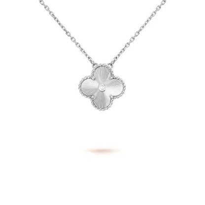 [Lumina]CLOVER  15MM DIAMOND LASER NECKLACE SILVER