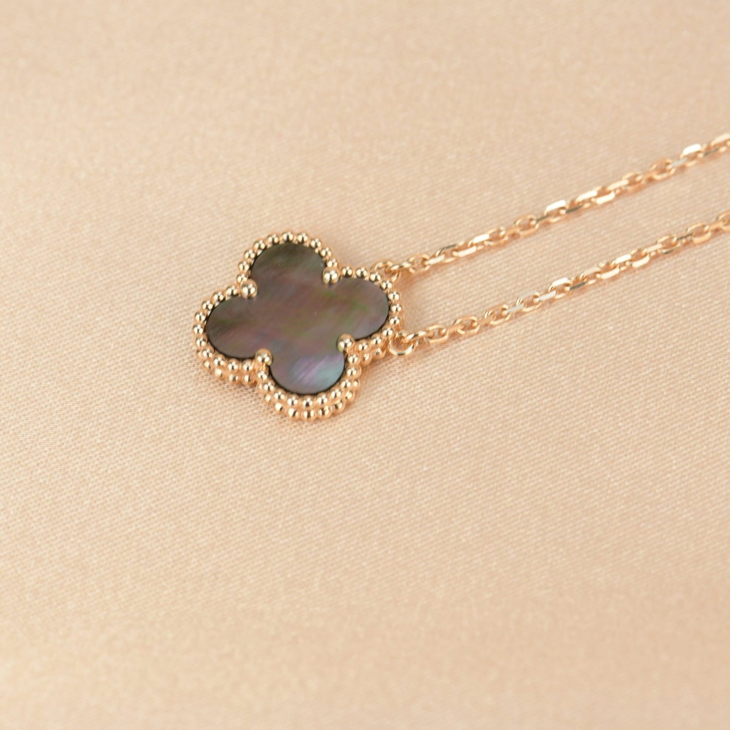[Lumina]CLOVER 15MM  GRAY MOTHER OF PEARL NECKLACE