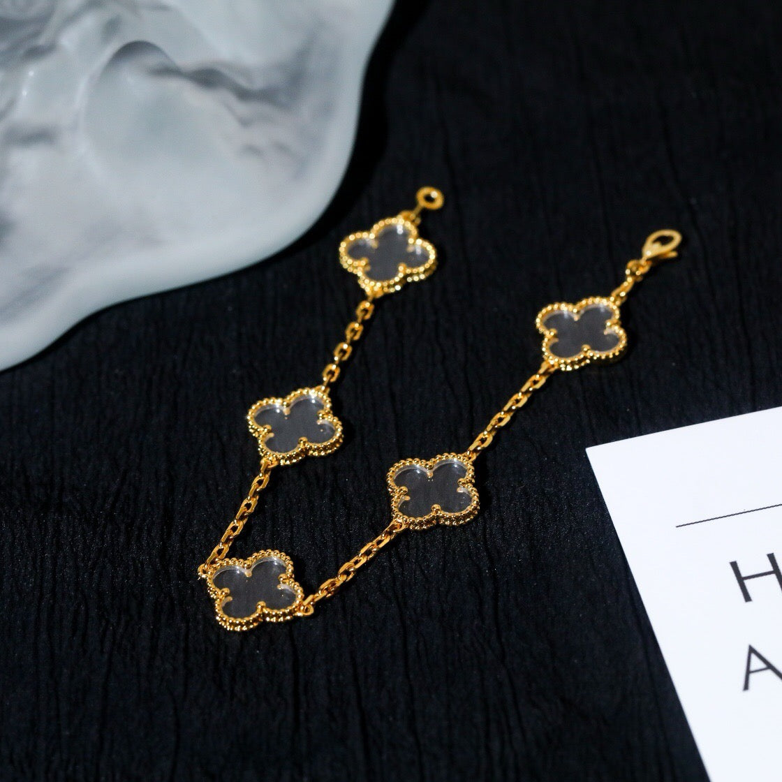 [Lumina]CLOVER 5 MOTIF ROCK CRYSTAL BRACELET