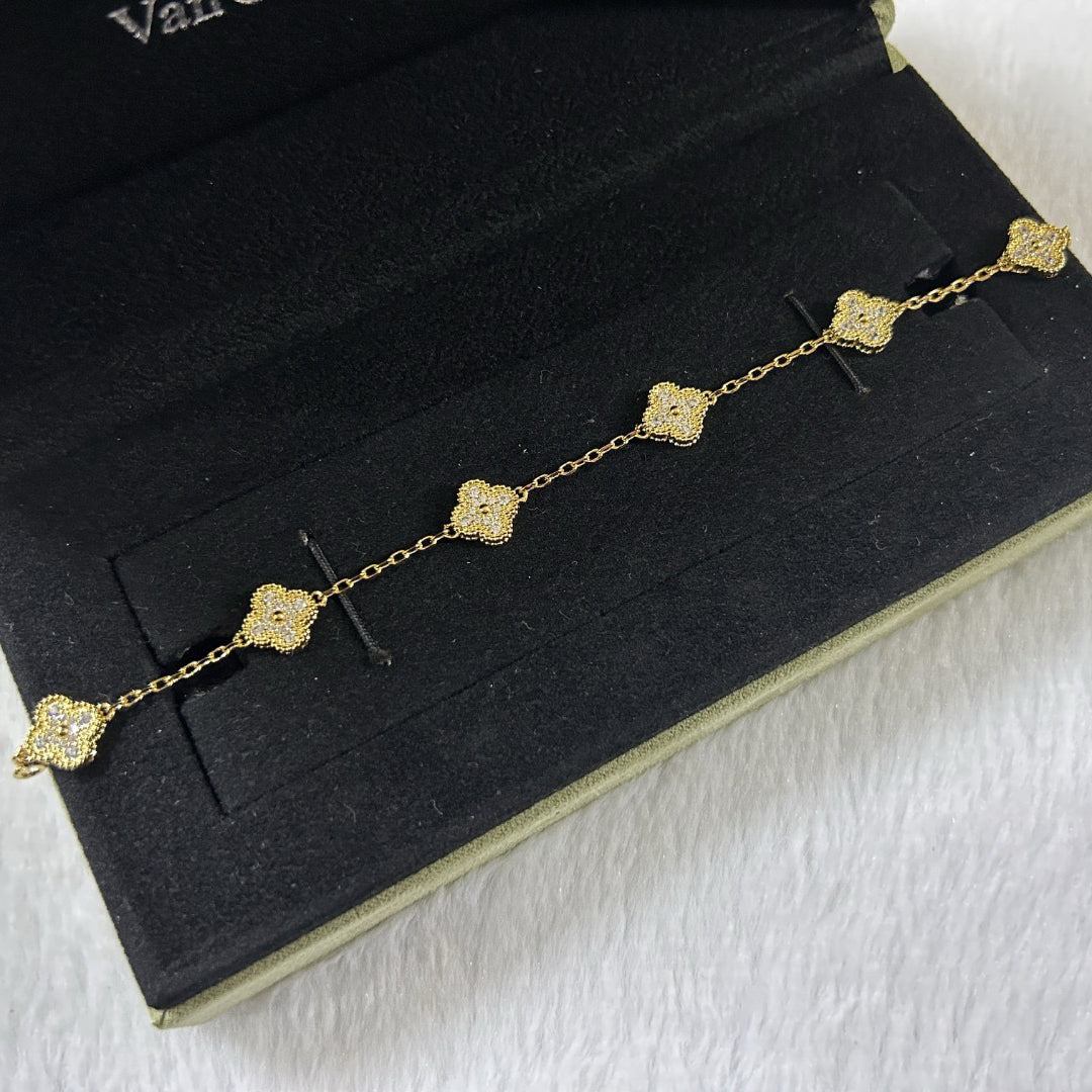 [Lumina]CLOVER 6 MOTIF DIAMOND BRACELET