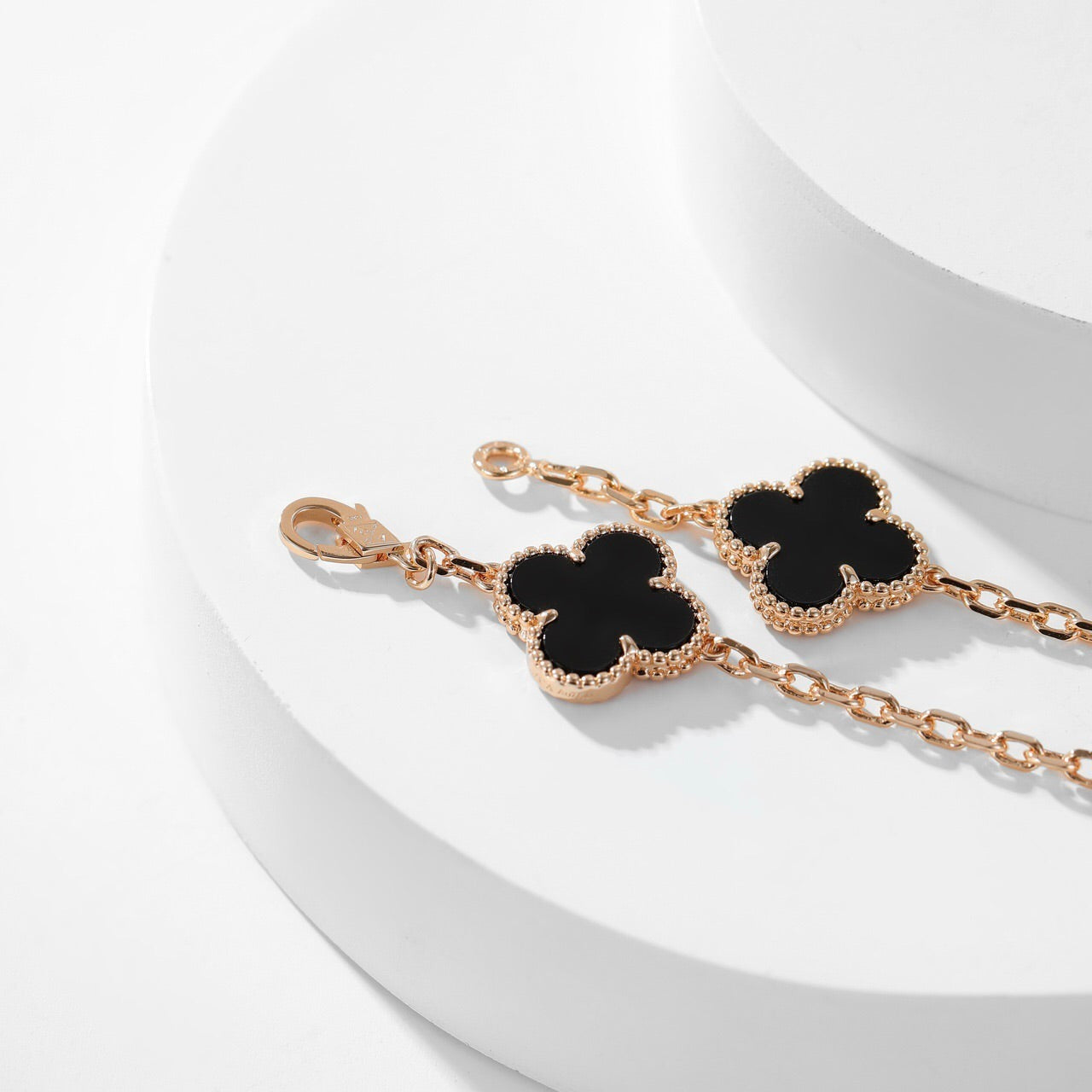 [Lumina]CLOVER 10 MOTIFS ONYX NECKLACE