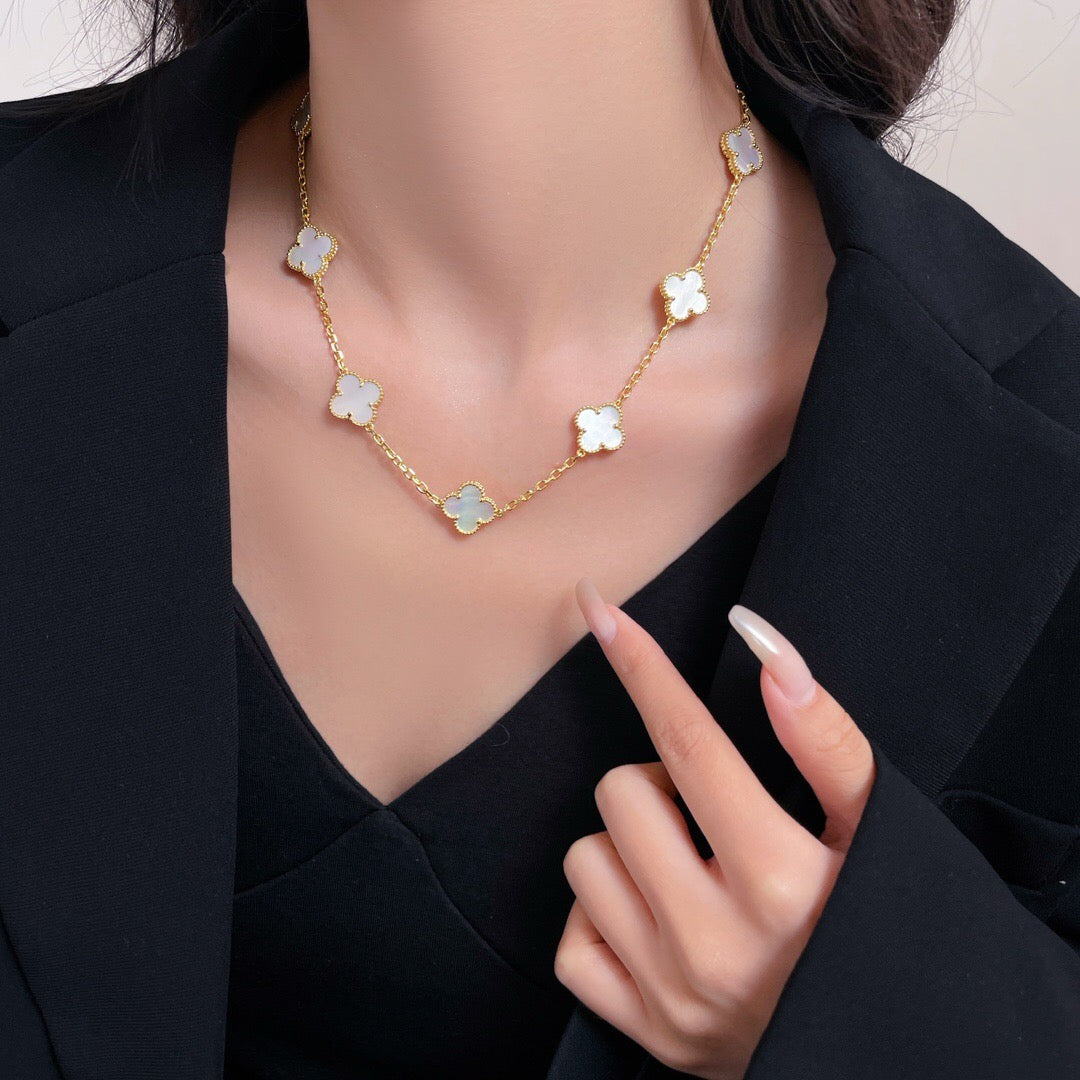 [Lumina]CLOVER 10 MOTIFS WHITE MOTHER OF PEARL NECKLACE