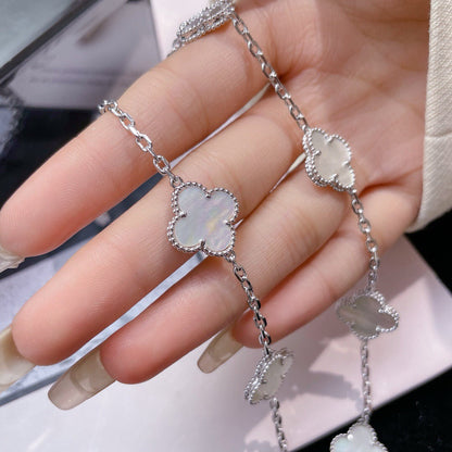 [Lumina]CLOVER 10 MOTIFS WHITE MOTHER OF PEARL NECKLACE