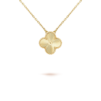 [Lumina]CLOVER 15MM LASER NECKLACE AND BOX