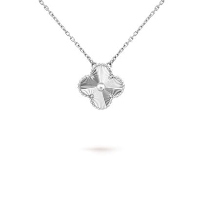 [Lumina]CLOVER 15MM LASER NECKLACE SILVER