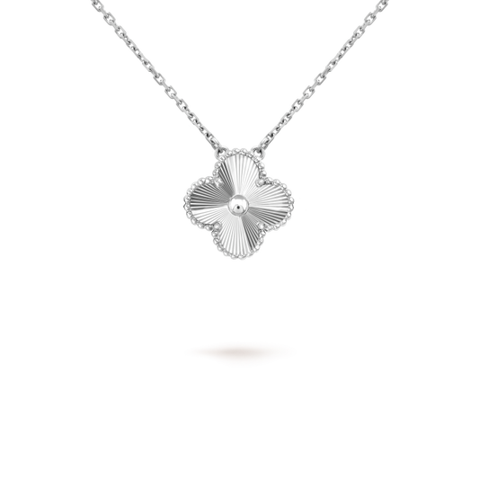 [Lumina]CLOVER 15MM LASER NECKLACE SILVER
