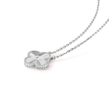 [Lumina]CLOVER 15MM LASER NECKLACE SILVER