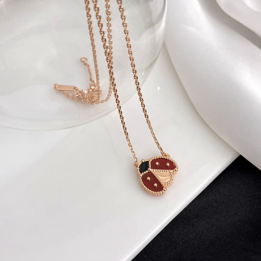 [Lumina]LUCKY  CARNELIANS LADYBUG NECKLACE