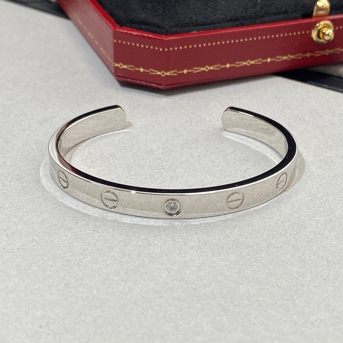 [Lumina]LOVE BRACELET 6.1MM 1 DIAMOND OPEN CUFF