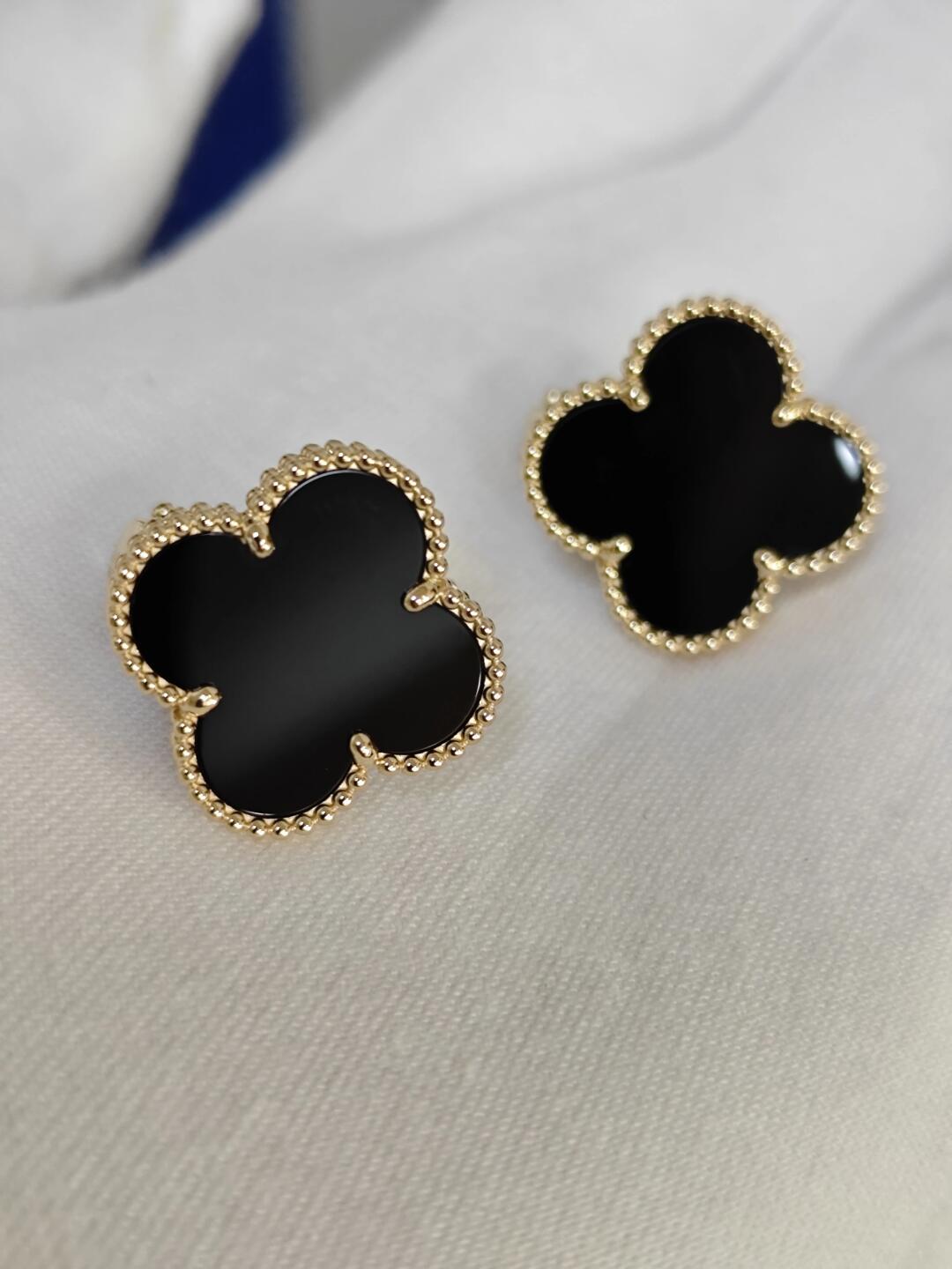 [Lumina]CLOVER 20MM BLACK MOP EARRINGS
