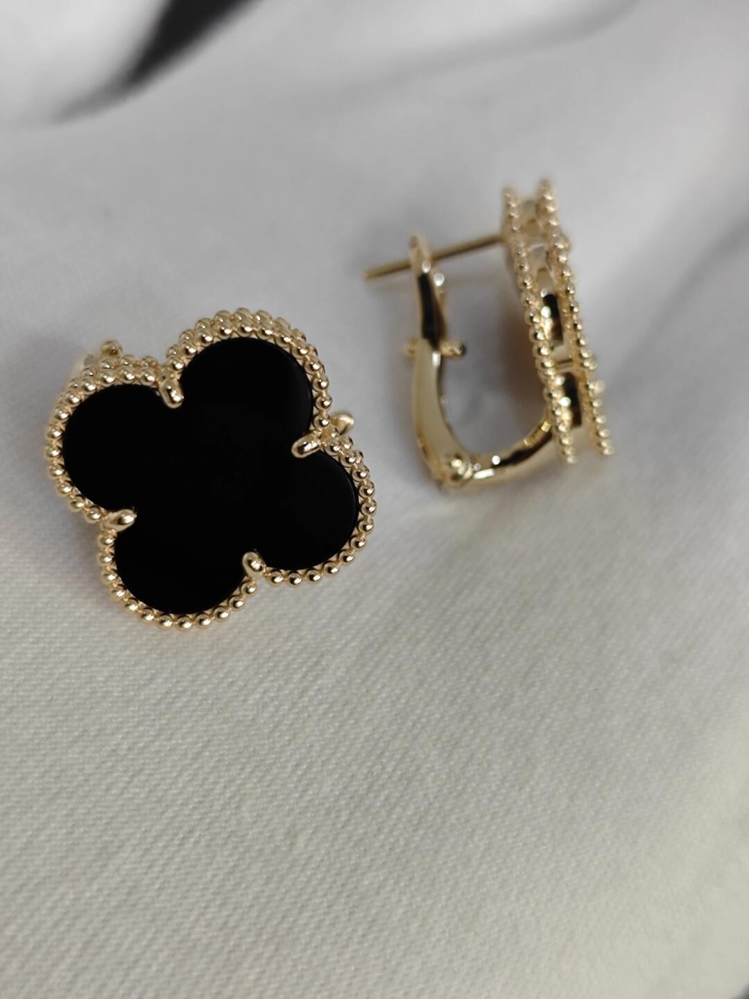 [Lumina]CLOVER 20MM BLACK MOP EARRINGS