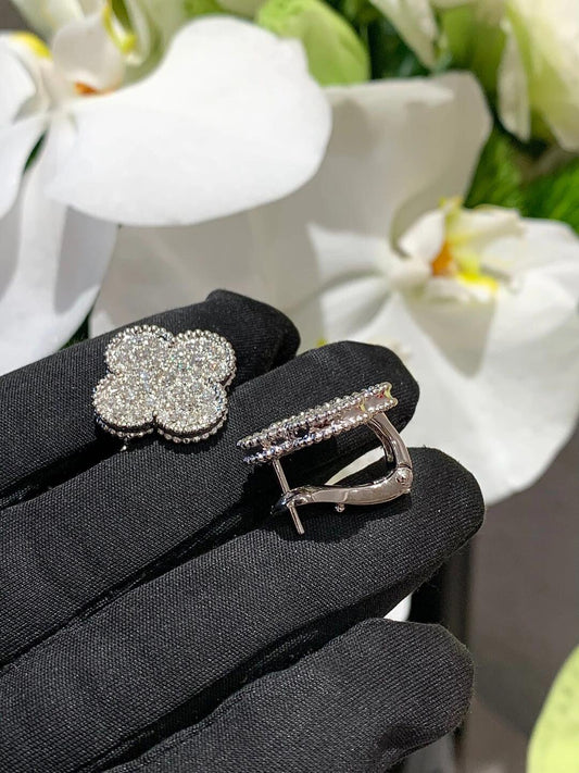 [Lumina]CLOVER 20MM MOTIFS DIAMOND STUD EARRINGS SILVER