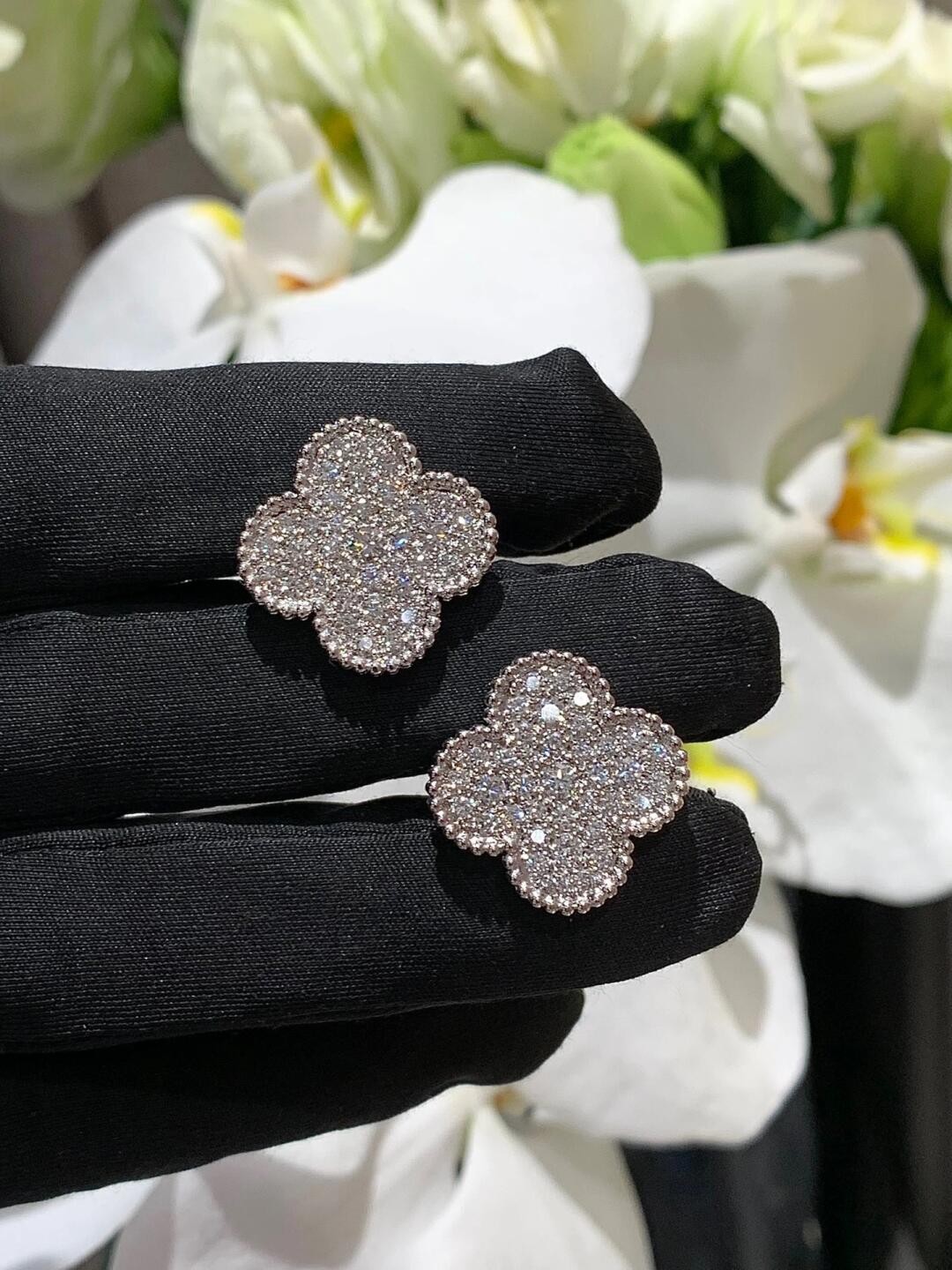 [Lumina]CLOVER 20MM MOTIFS DIAMOND STUD EARRINGS SILVER