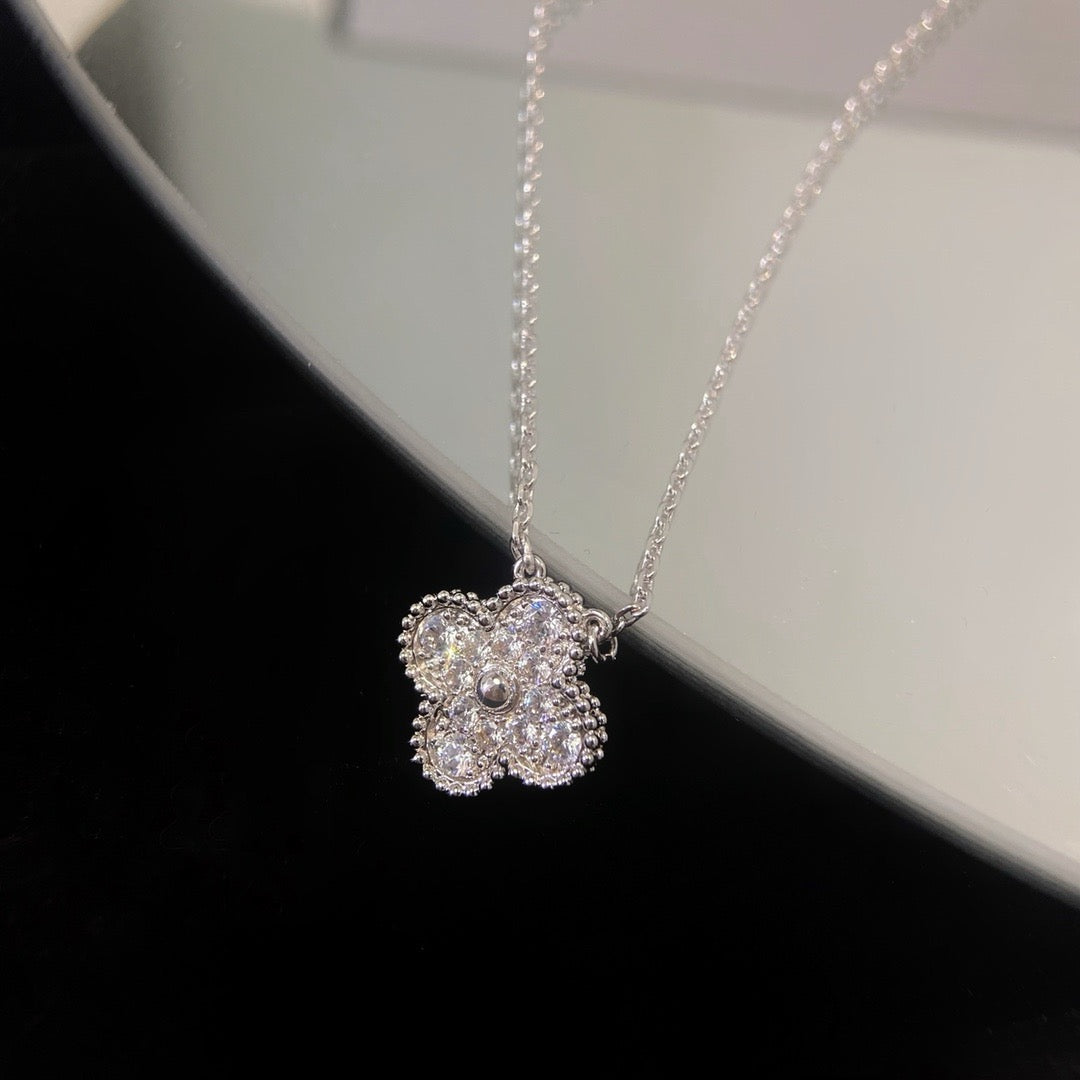 [Lumina]CLOVER 15MM DIAMOND SINGLE FLOWER NECKLACE