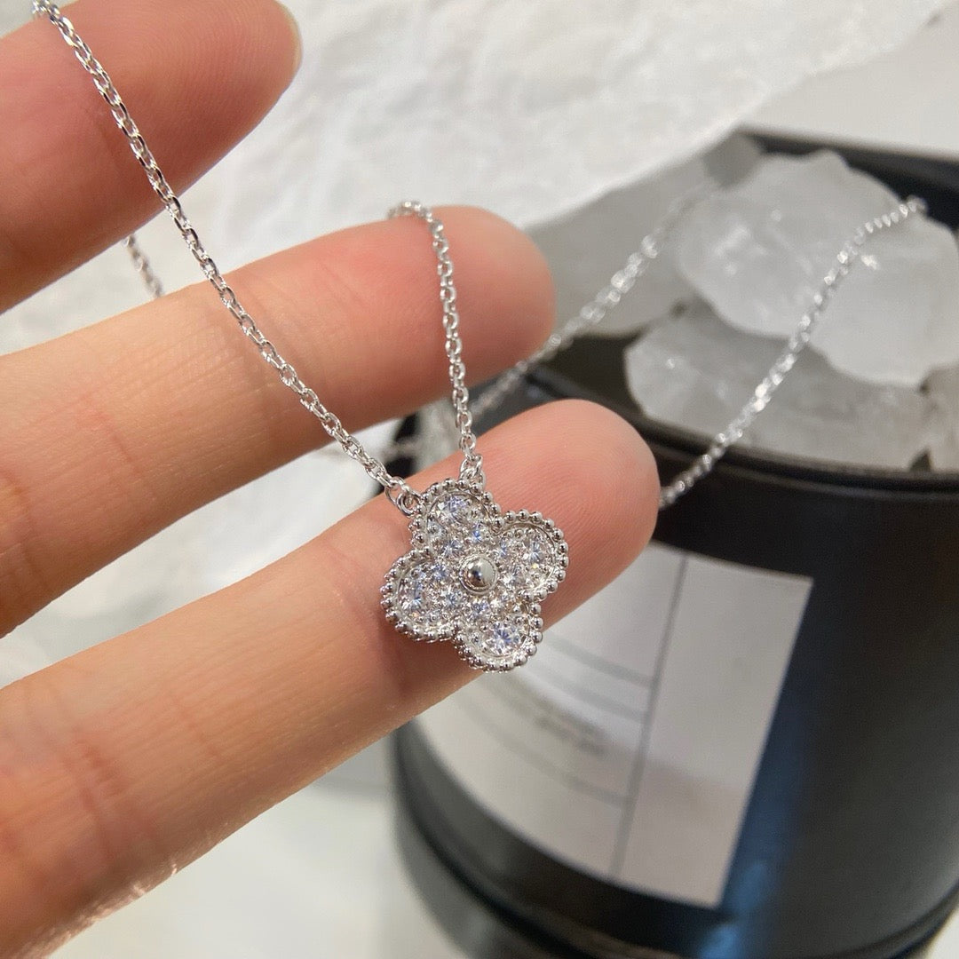 [Lumina]CLOVER 15MM DIAMOND SINGLE FLOWER NECKLACE