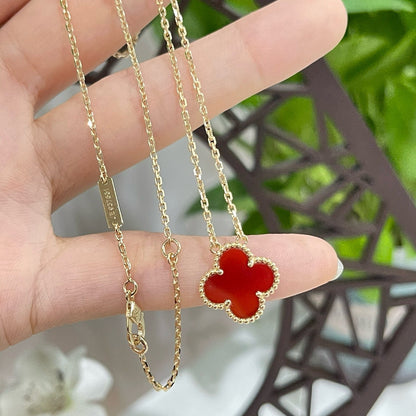 [Lumina]CLOVER 15MM CARNELIAN SINGLE FLOWER NECKLACE