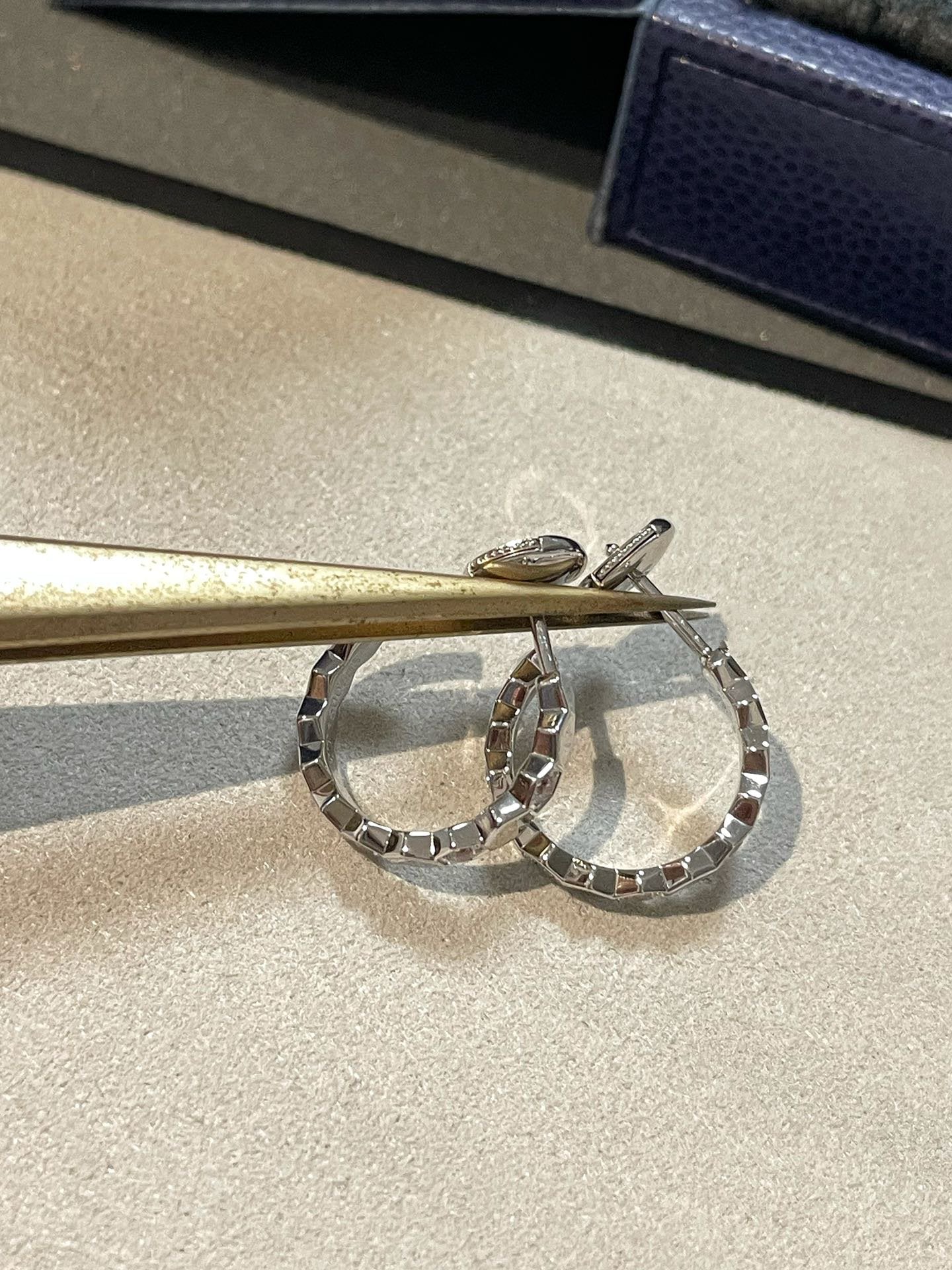 [Lumina]Hollow Design Four-Leaf Clover Flower Shape Ring
