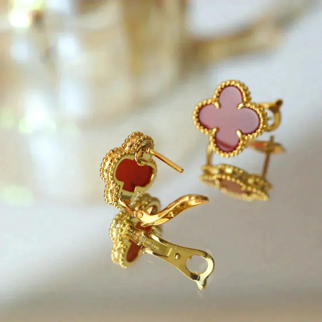 [Lumina]CLOVER MEDIUM 1 MOTIFS CARNELIAN  EARRINGS