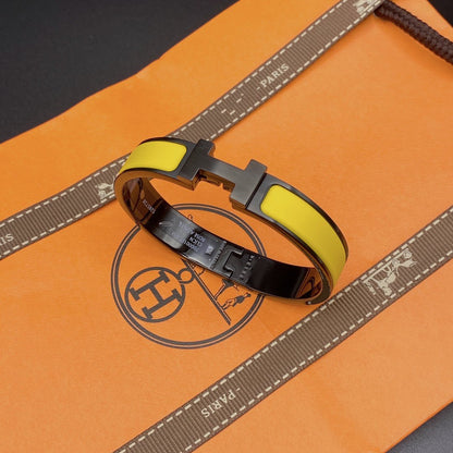[Lumina]CLIC HM SO BLACK YELLOW BRACELET