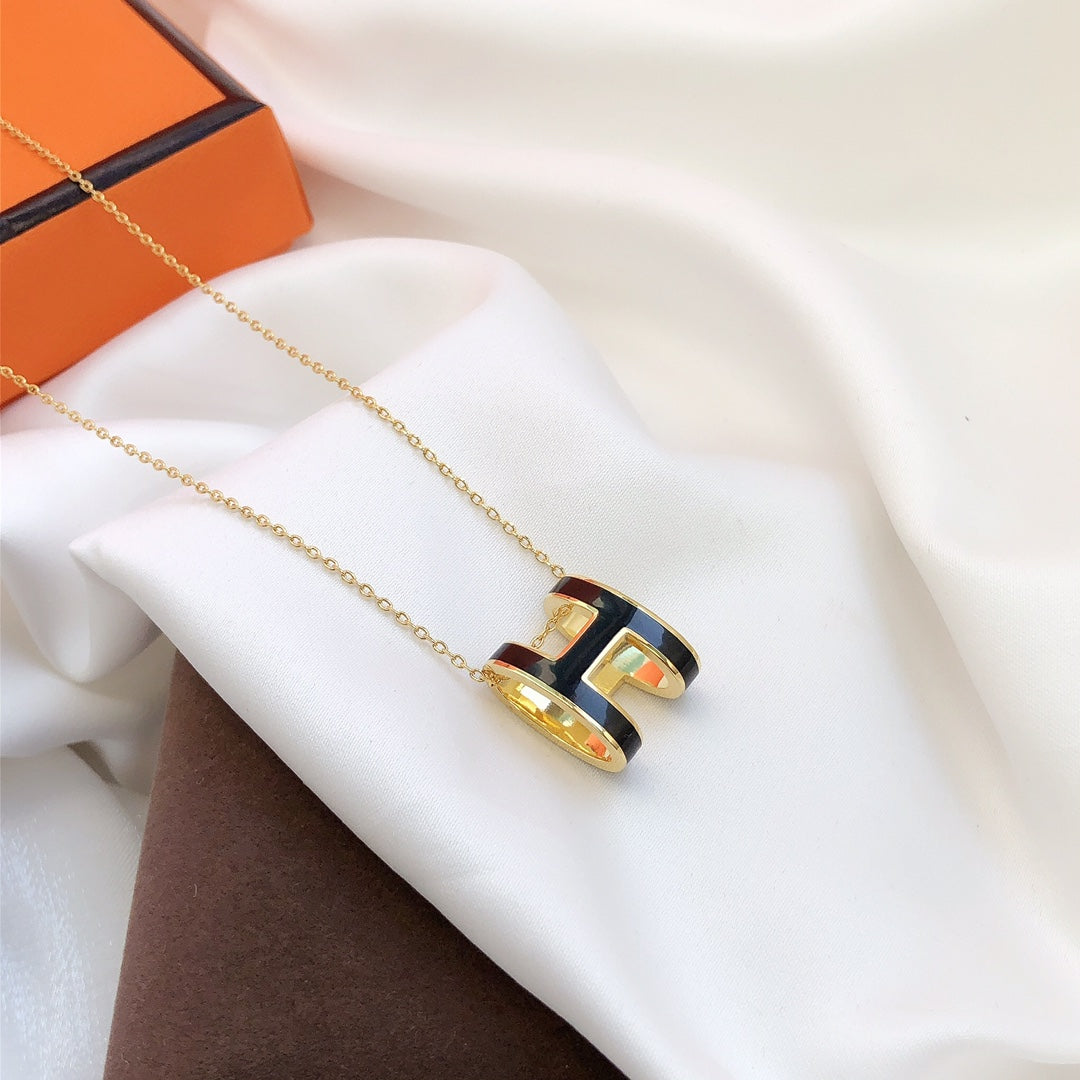 [Lumina]HM CLIC BLACK ENAMEL GOLD NECKLACE