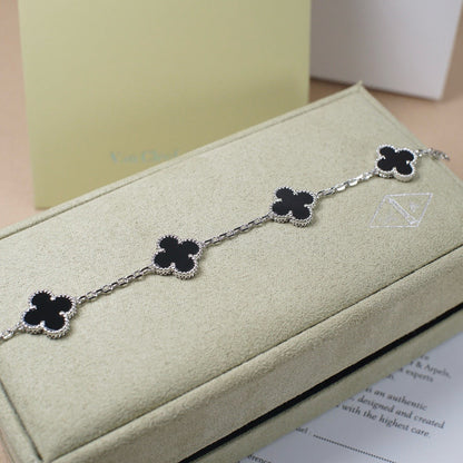 [Lumina] CLOVER 5 MOTIF ONYXS BRACELET COLLECTION