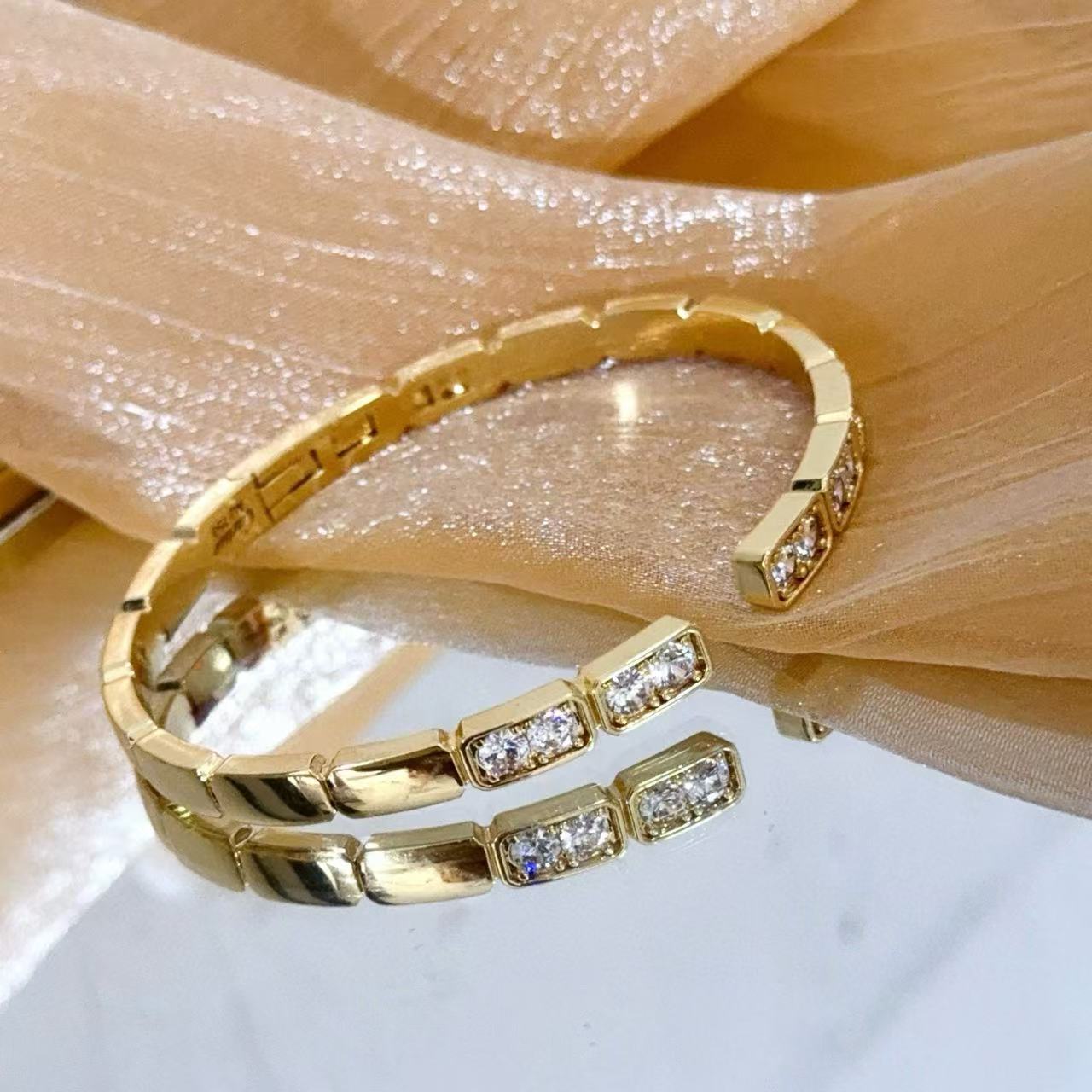 [Lumina jewelrys]LOVE DIAMOND OPEN  BRACELET
