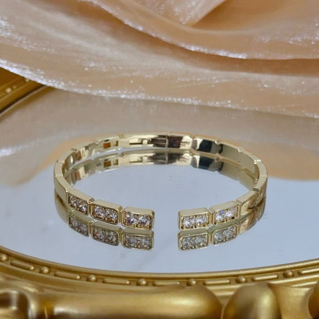 [Lumina jewelrys]LOVE DIAMOND OPEN  BRACELET