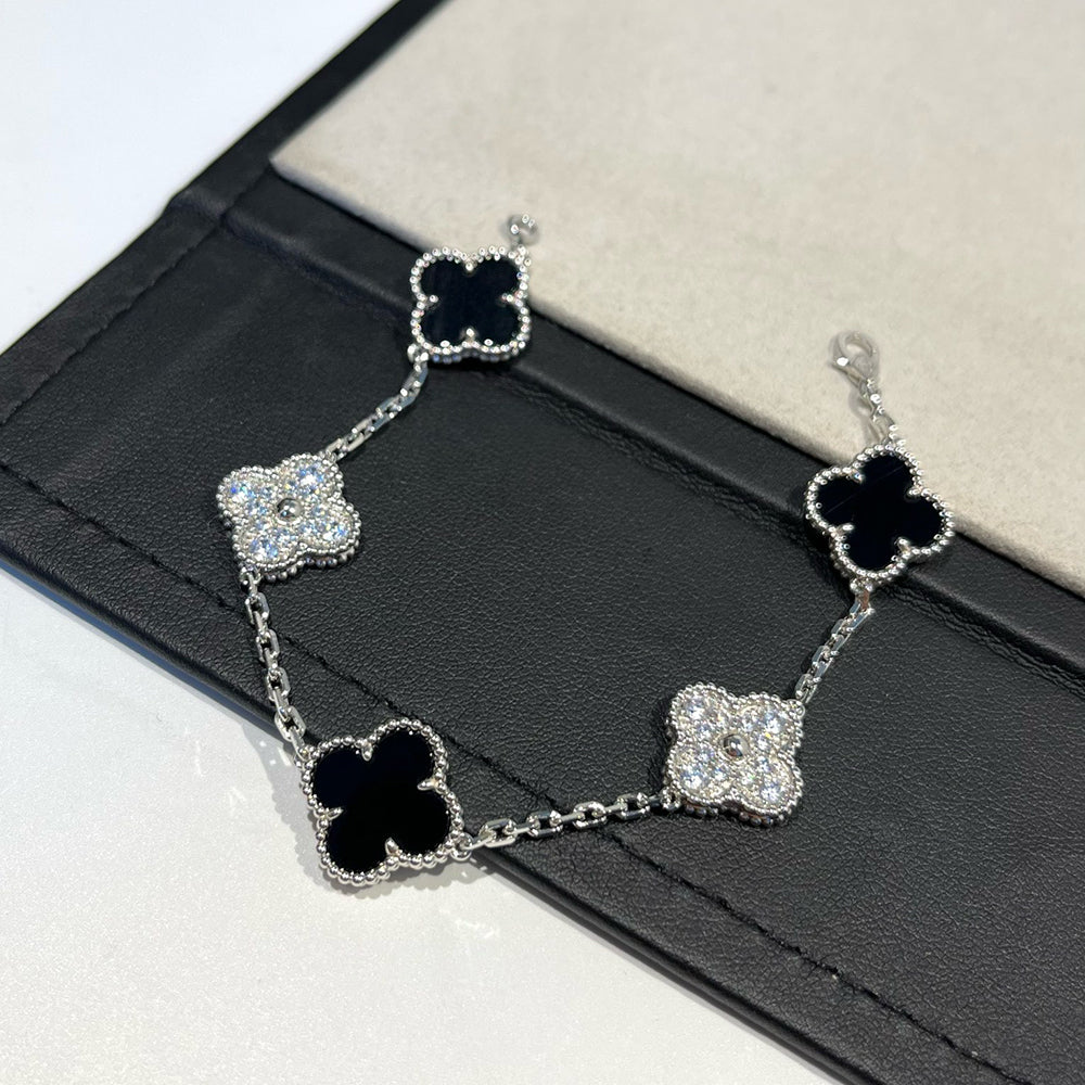 [Lumina] CLOVER 5 MOTIF ONYXS BRACELET COLLECTION