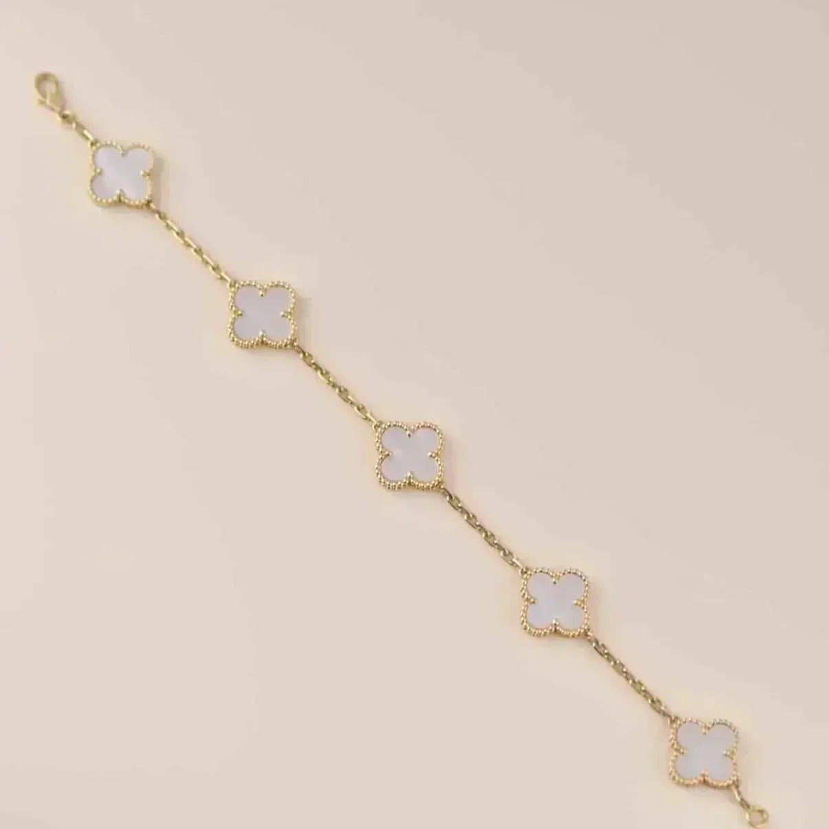 [Lumina]CLOVER WHITE PEARL MOP 5 MOTIF BRACELET COLLECTION