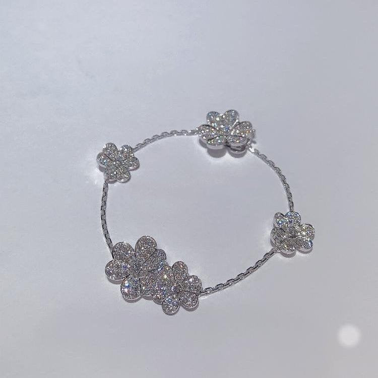 [Lumina]FRIVOLE SILVER 5 FLOWERS BRACELET