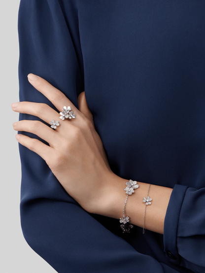 [Lumina]FRIVOLE SILVER FLOWER DIAMOND BRACELET