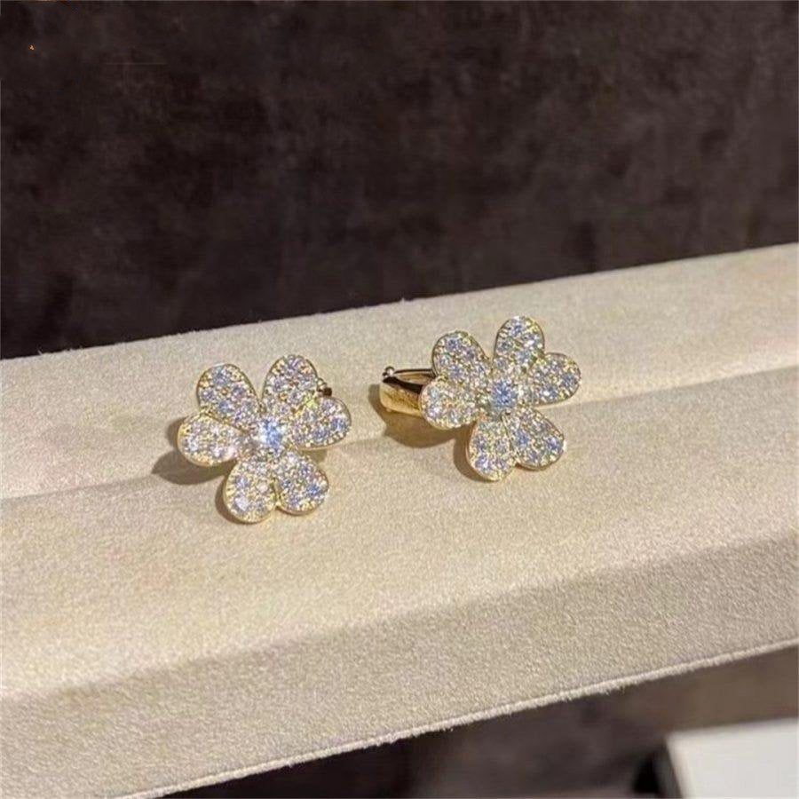 [Lumina]FRIVOLE GOLD FLOWER DIAMOND EARRINGS